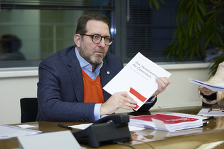 Bild 7 / 48